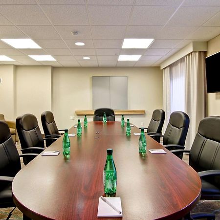 Hampton Inn & Suites Saint John Buitenkant foto