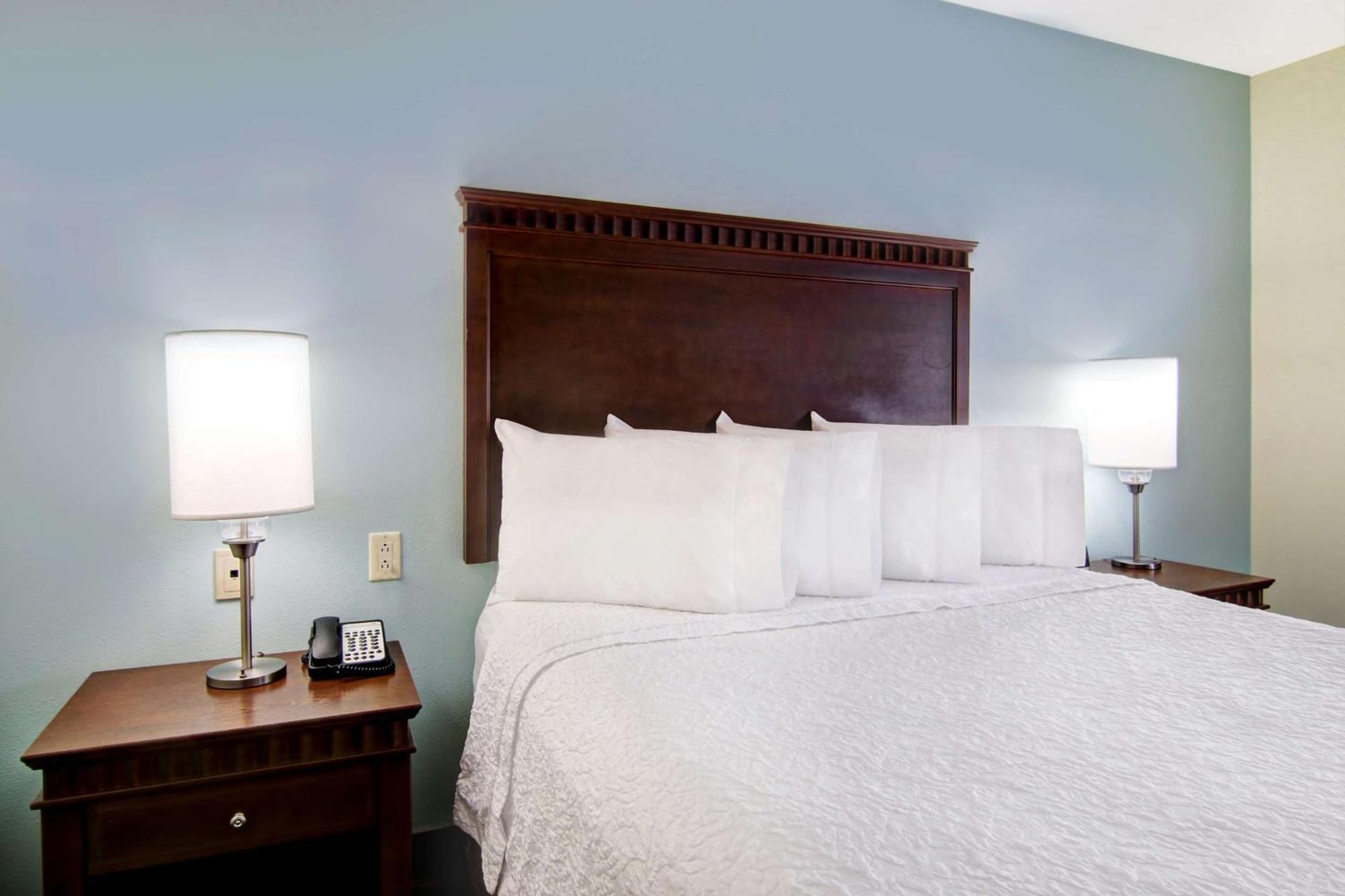 Hampton Inn & Suites Saint John Buitenkant foto