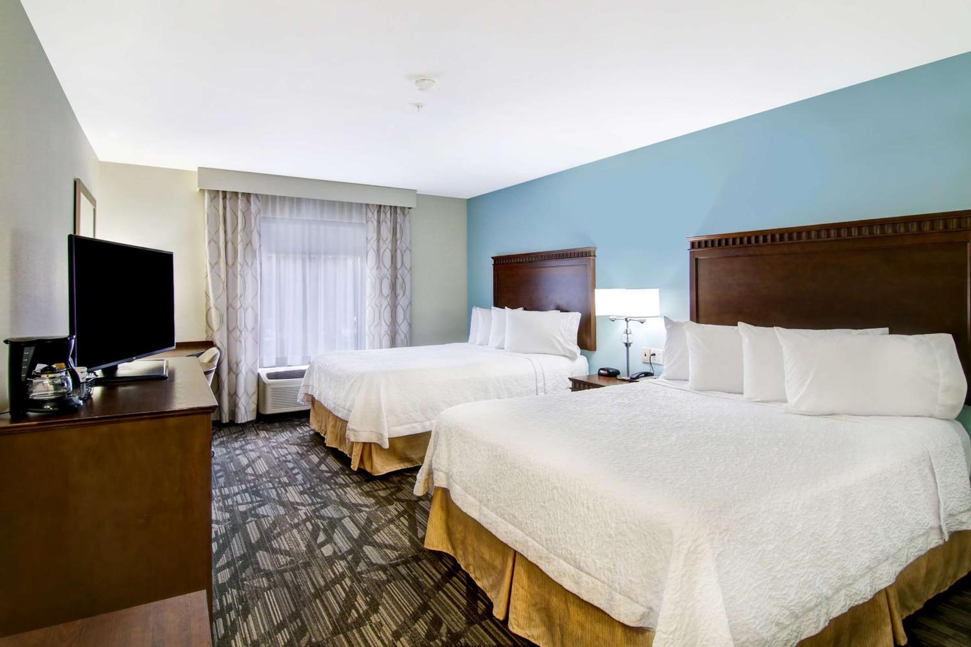 Hampton Inn & Suites Saint John Buitenkant foto