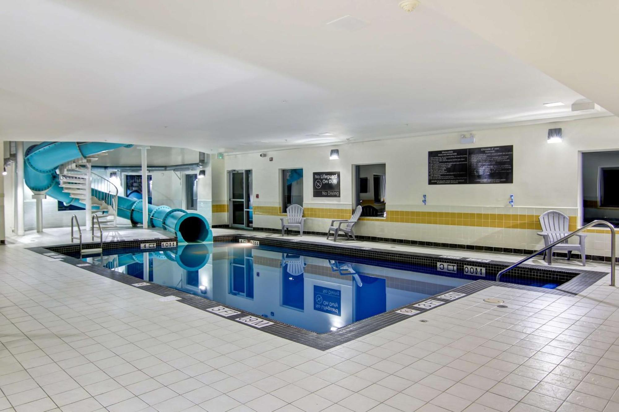 Hampton Inn & Suites Saint John Buitenkant foto