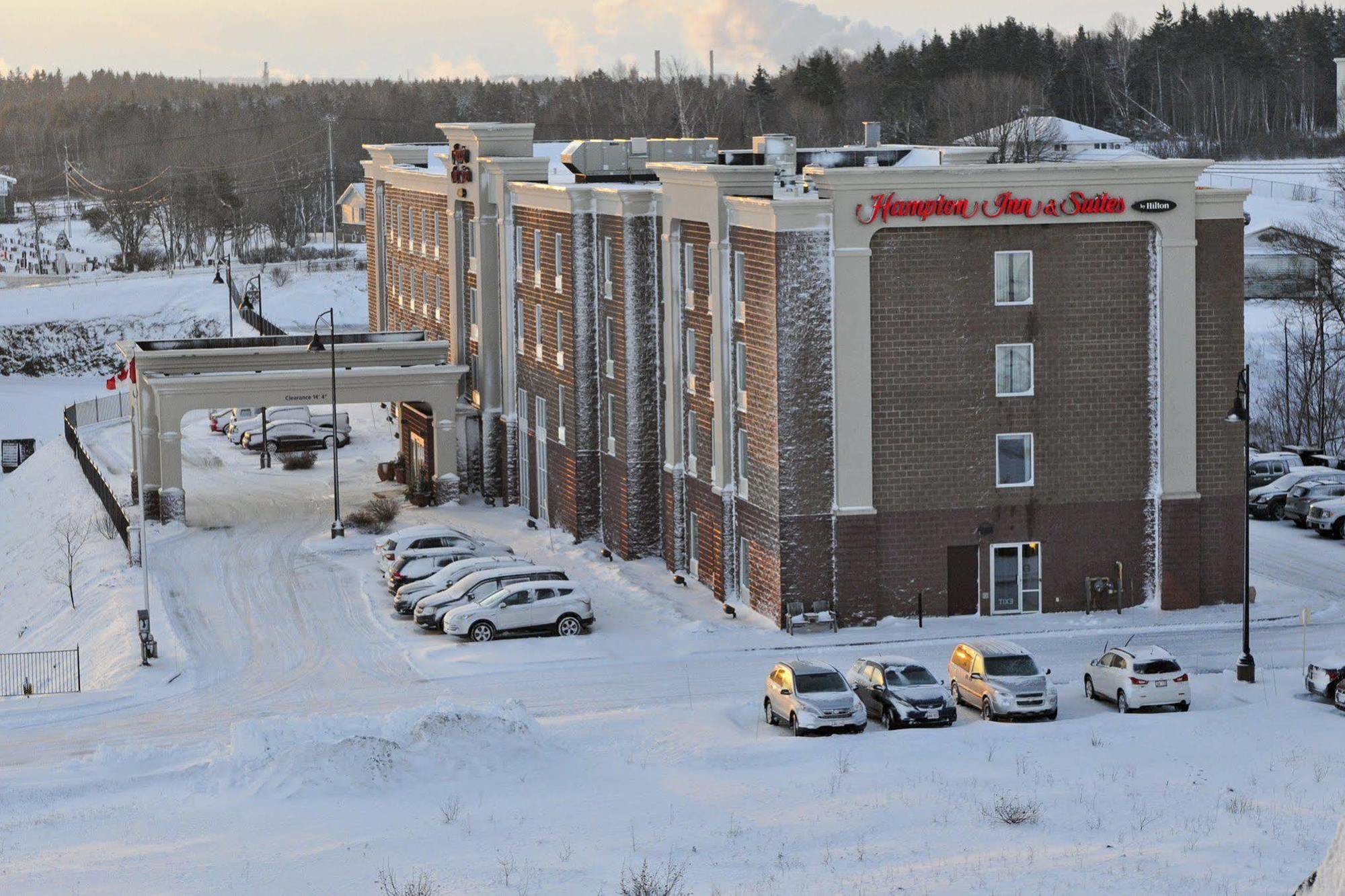 Hampton Inn & Suites Saint John Buitenkant foto